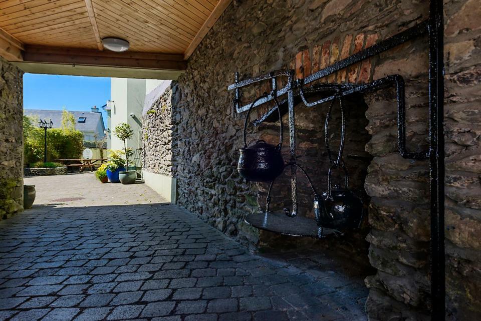 An Capall Dubh B&B Dingle Dış mekan fotoğraf